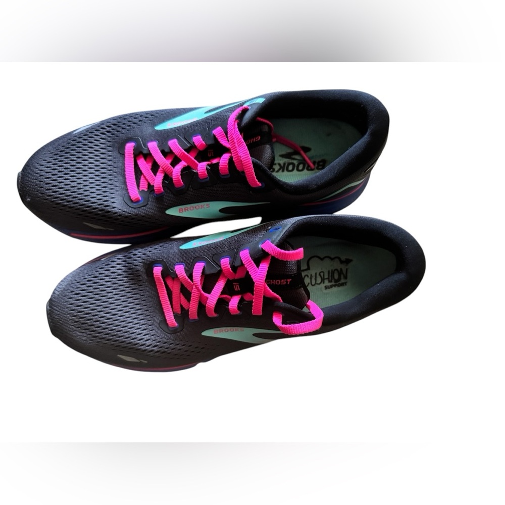 Brooks Women's Running Shoes - Black and Pink - Picture 10 of 10